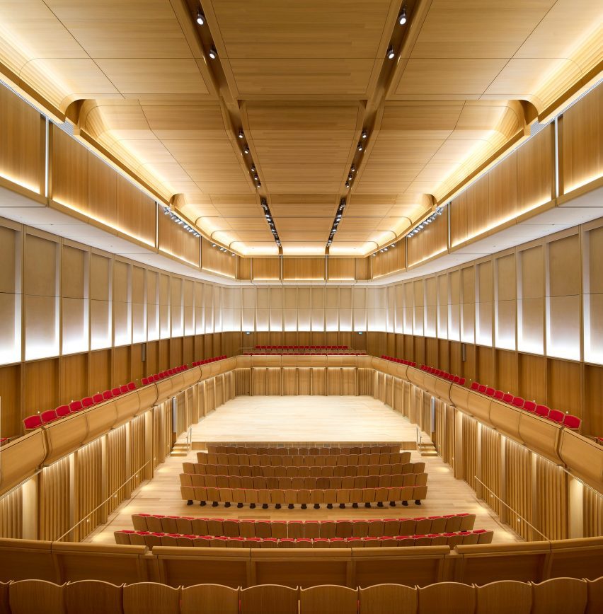Schwarzman Centre by Hopkins Architects