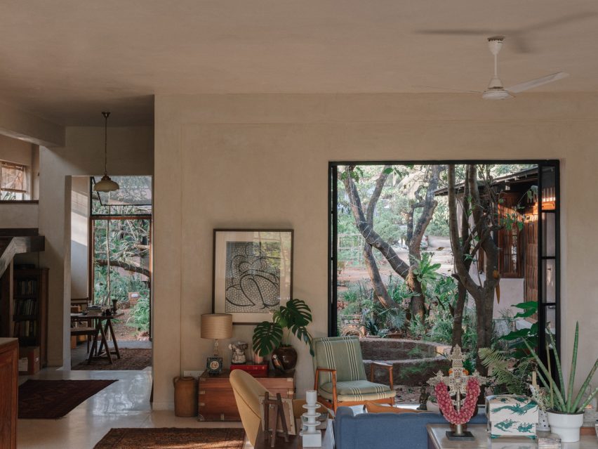 House in Corjeum by Field Atelier
