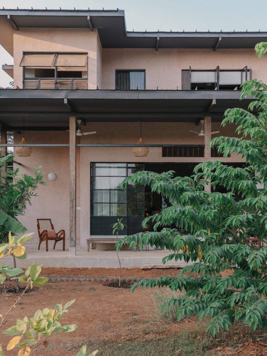 House in Corjeum by Field Atelier