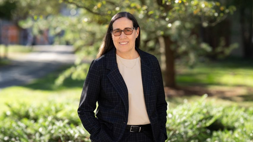 Monica Ponce de Leon