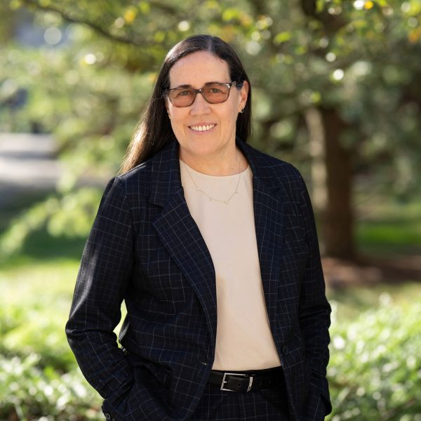 Monica Ponce de Leon