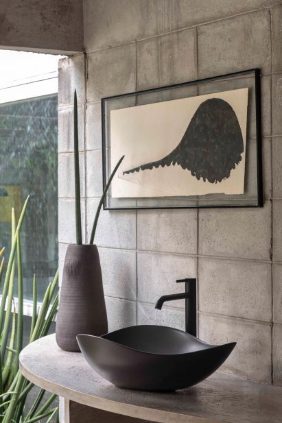Ohtake bathroom collection by Rodrigo Ohtake for Roca