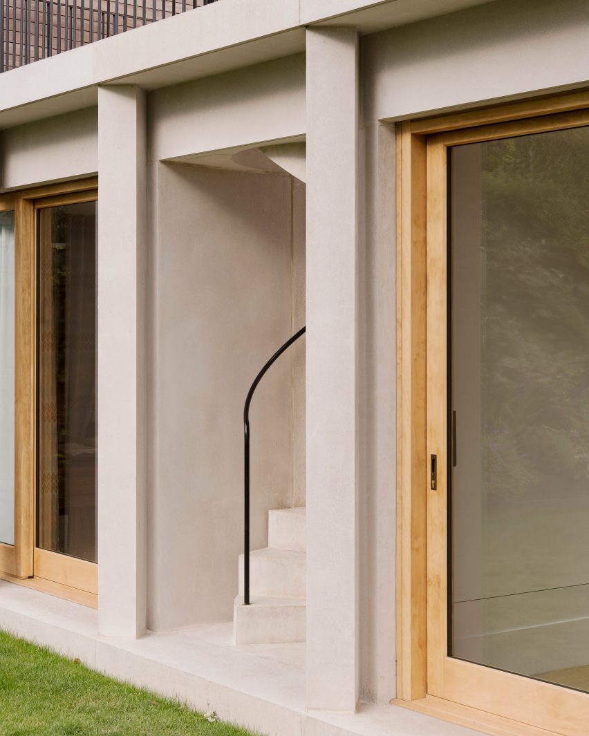 Maresfield Gardens by Pinzauer