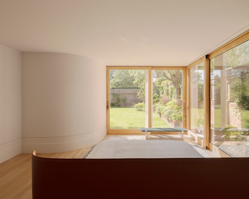 Maresfield Gardens by Pinzauer
