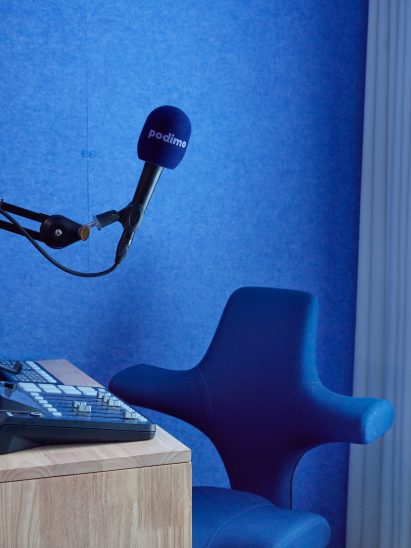 Blue recording studio at Podimo Norway office by Omhu Projects