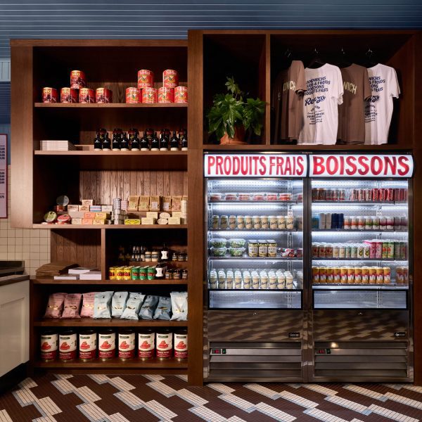 A custom display unit that presents chilled and dried goods, and merchandise
