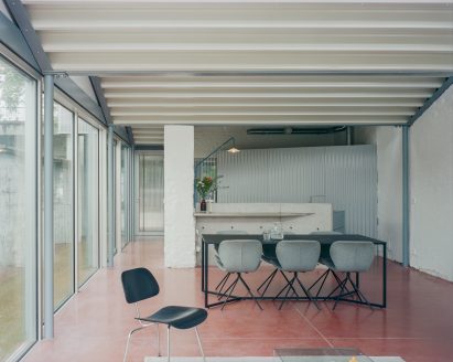 Living space interior at Rinskopf home in Belgium