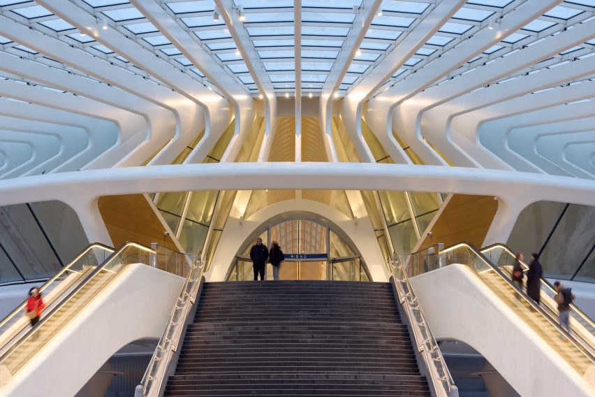 Gare de Mons by Santiago Calatrava