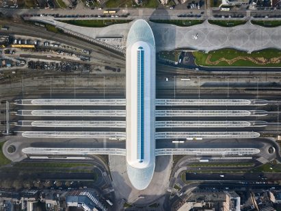 Overhead view of Gare de Mons