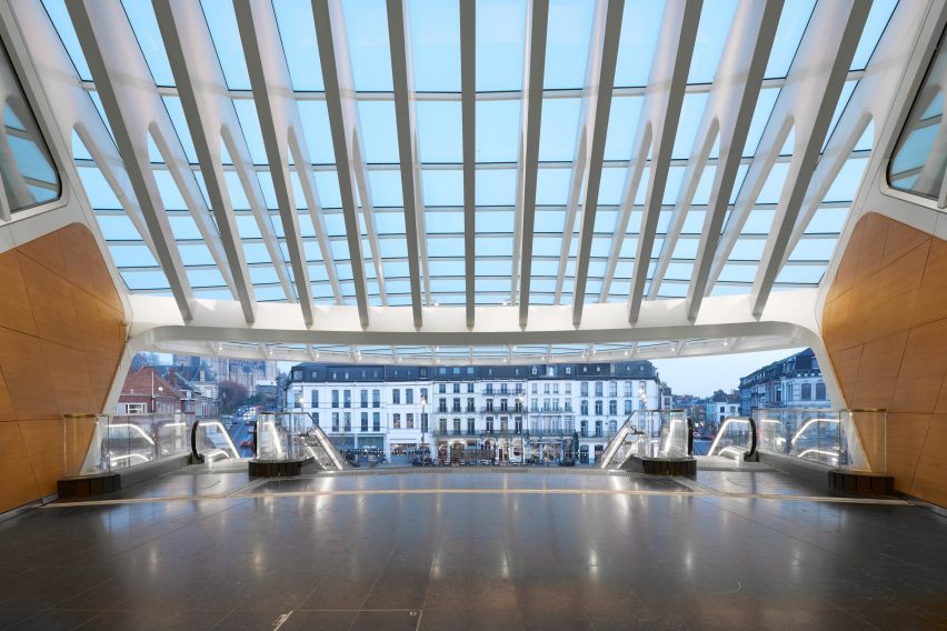 Gare de Mons by Santiago Calatrava