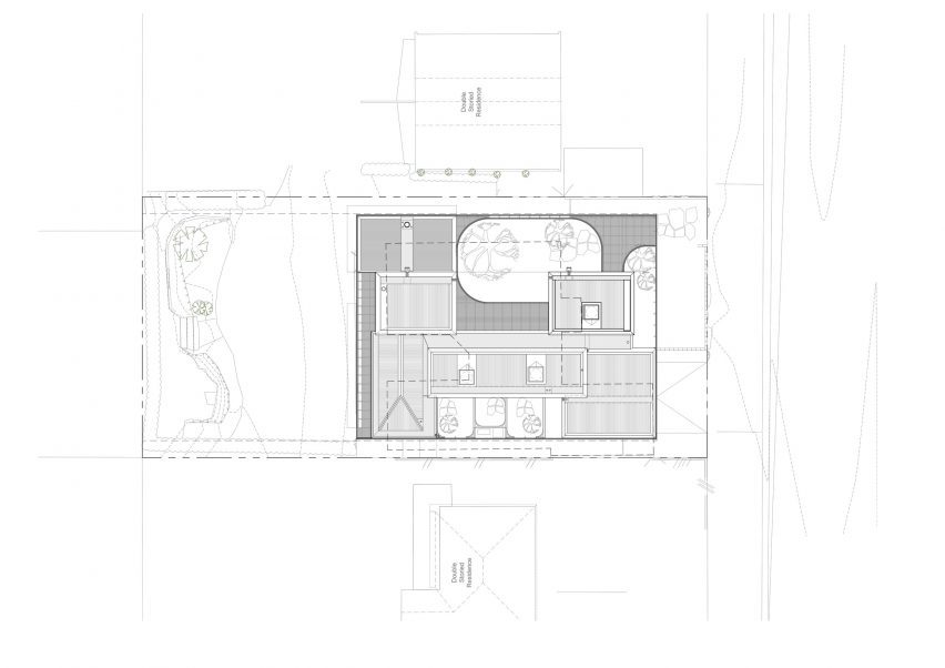 Site plan of SKI House by Roberts Gray Architects