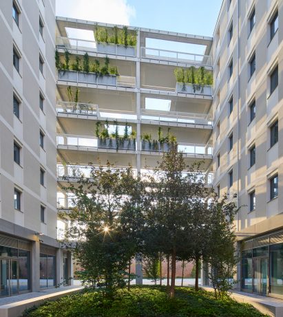 Housing in Milan by SOM