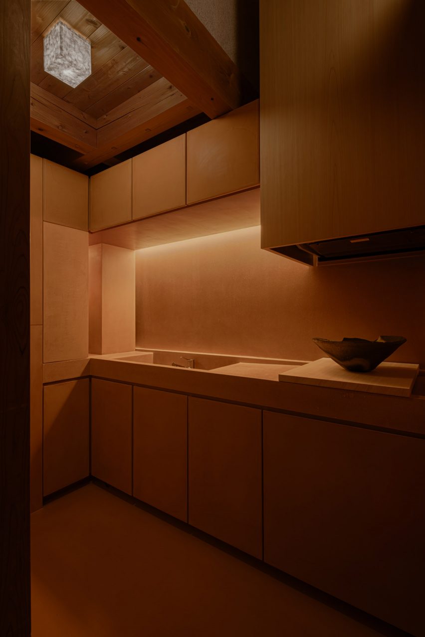 Symbolplus designs interior of its own office in Tokyo, Japan
