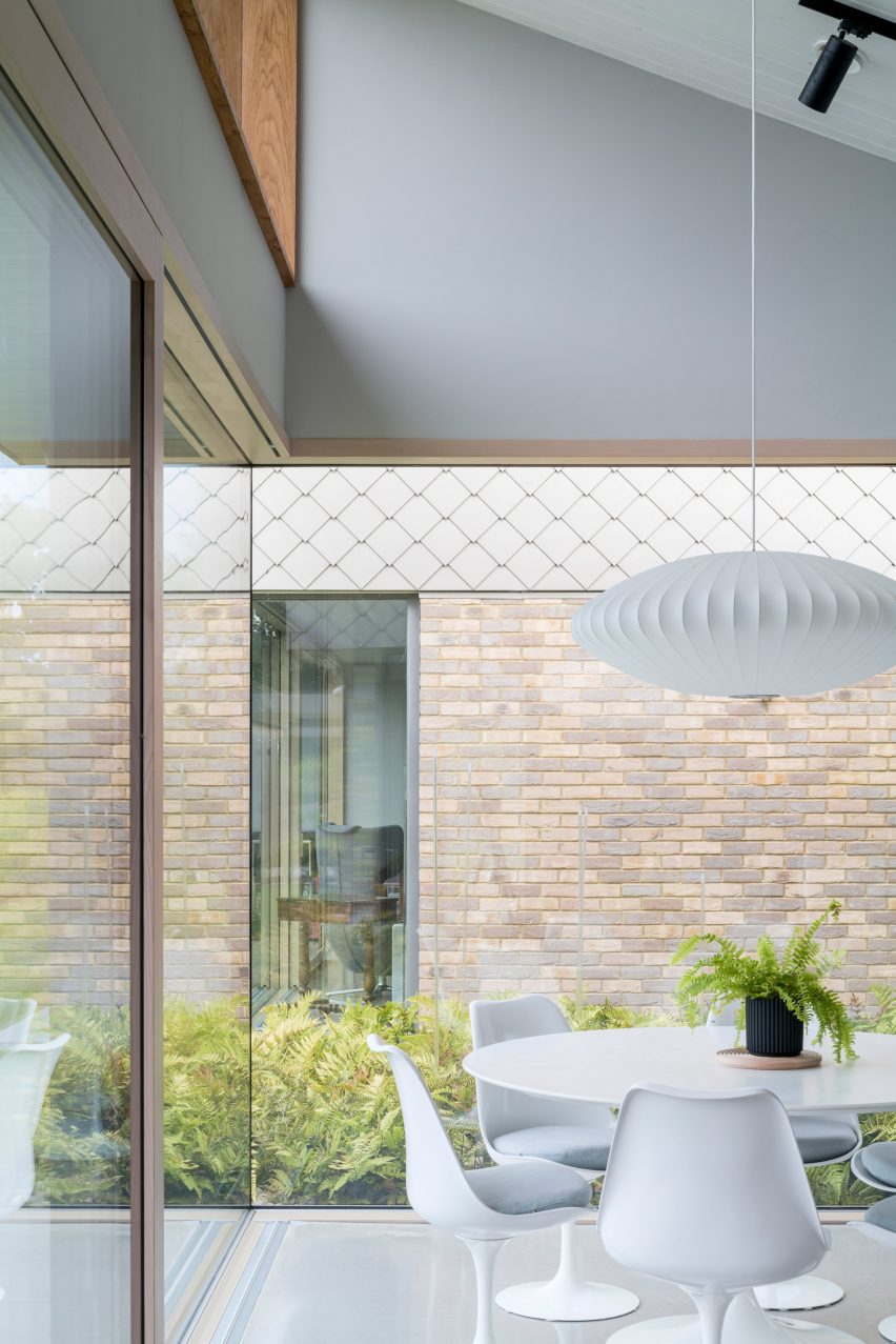 Three Oaks Farm by Nick Willson Architects