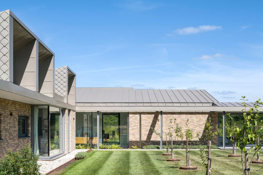Three Oaks Farm by Nick Willson Architects