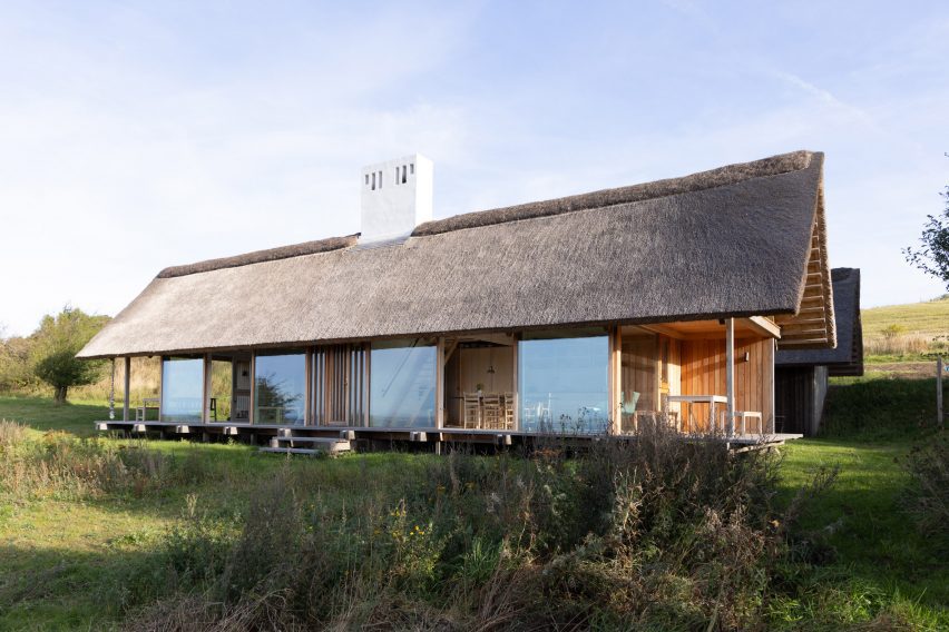 Vejrhøj summerhouse renovation by Studio Marshall Blecher and Jan Henrik Jansen Arkitekter
