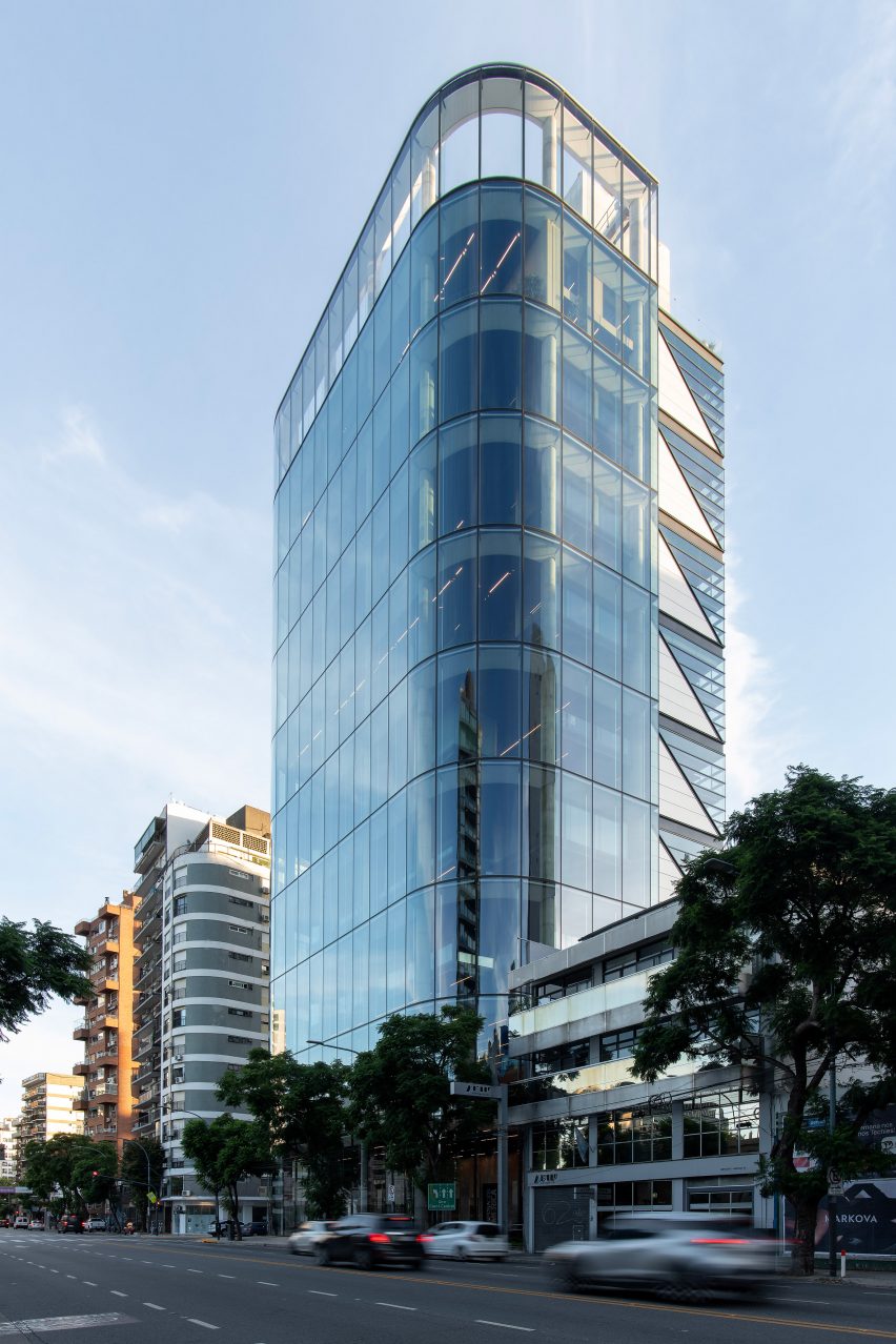 Office tower by Rafael Viñoly Architects