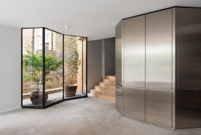 Stainless steel volume in living room