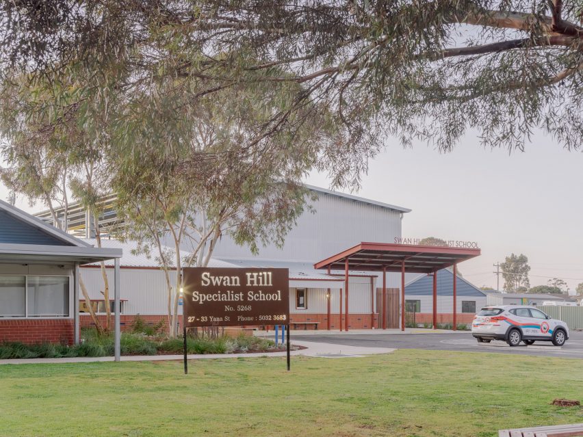 Swan Hill Specialist School by WHDA