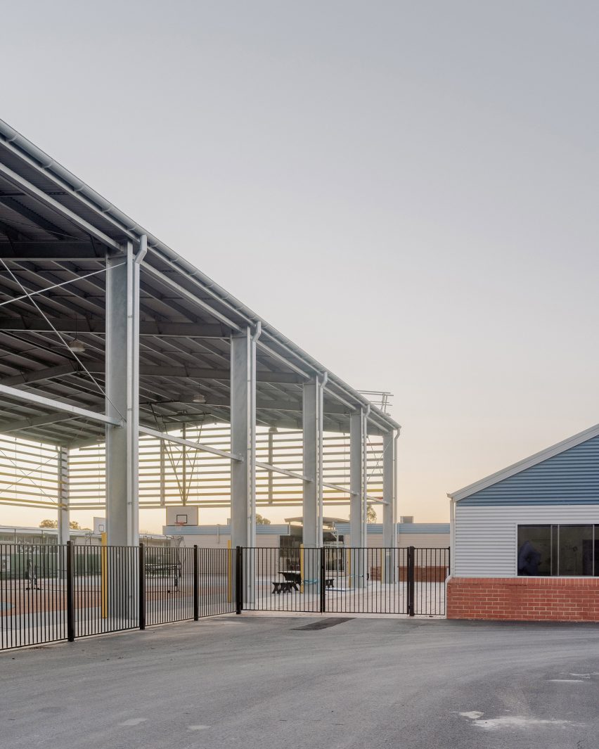 Swan Hill Specialist School by WHDA