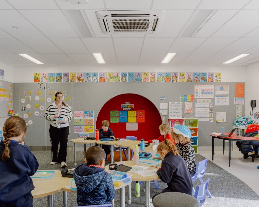 Swan Hill Specialist School by WHDA