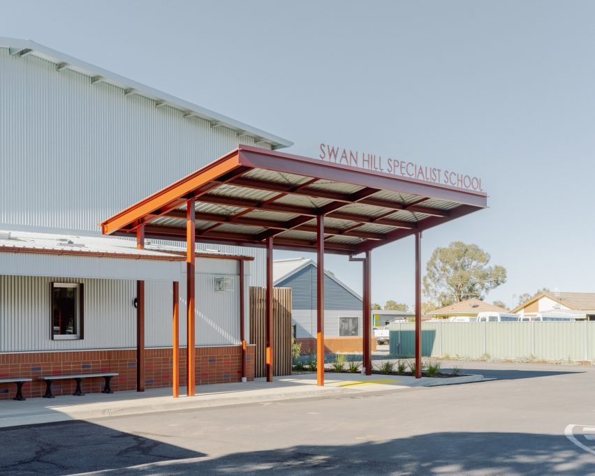 Swan Hill Specialist School by WHDA