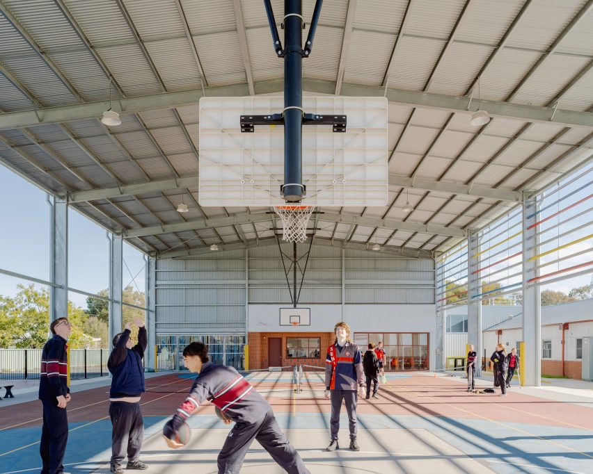 Swan Hill Specialist School by WHDA