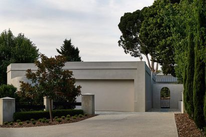 Windowless house in Australia