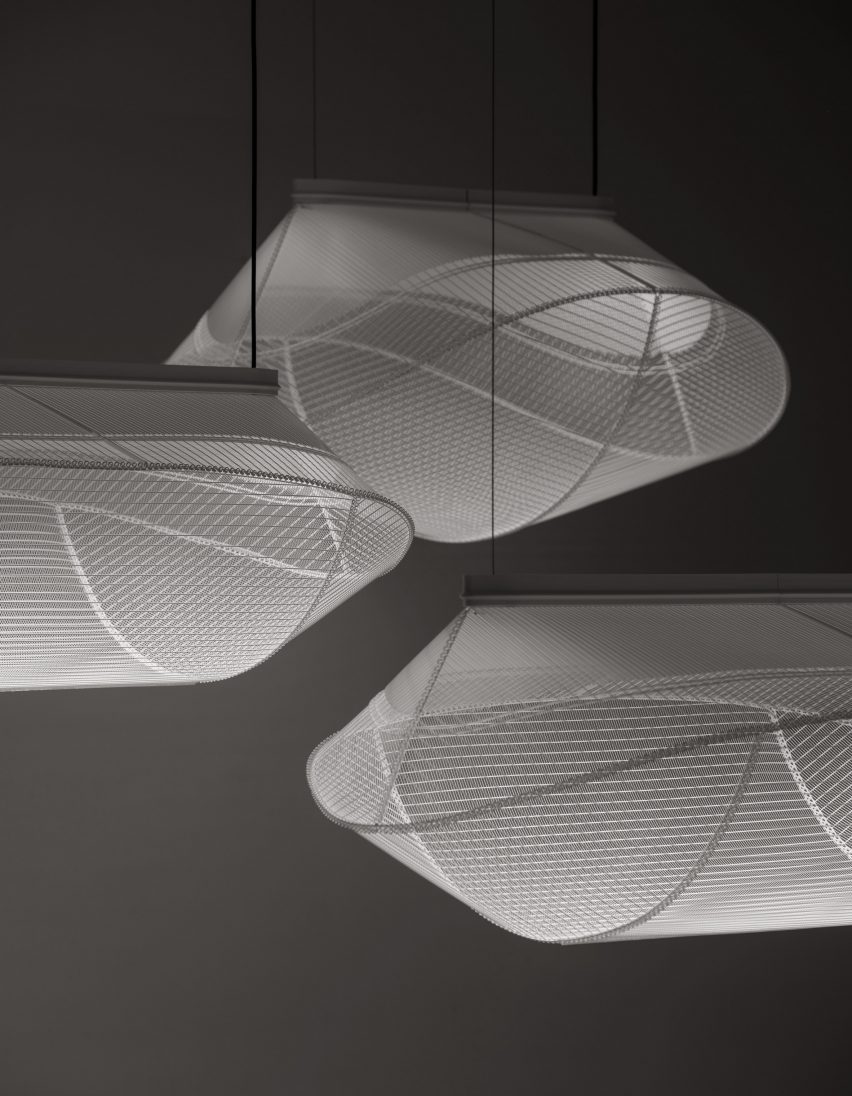 Raw Edges turns 2D mesh into ethereal sculptures with LightMass^