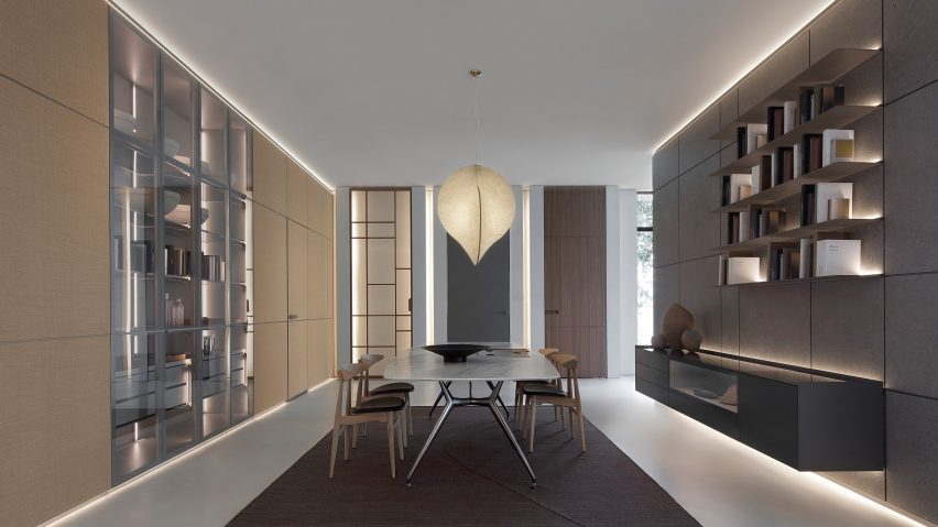 Photo of dining room by Rimadesio