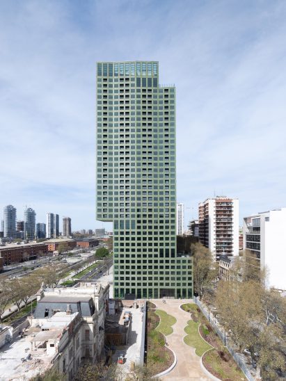 Adamo Faiden skyscraper buenos aires
