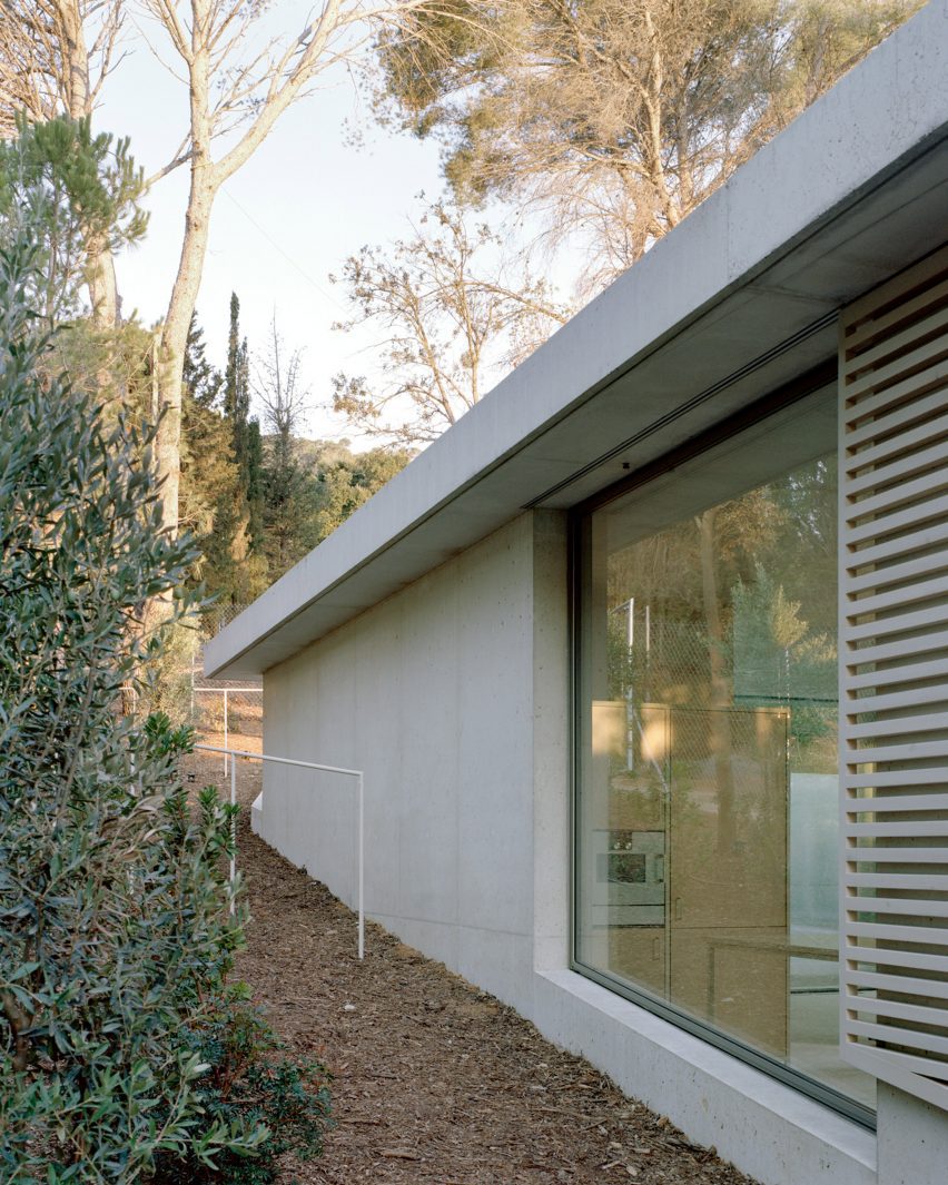 Patio House by Arquitectura-G