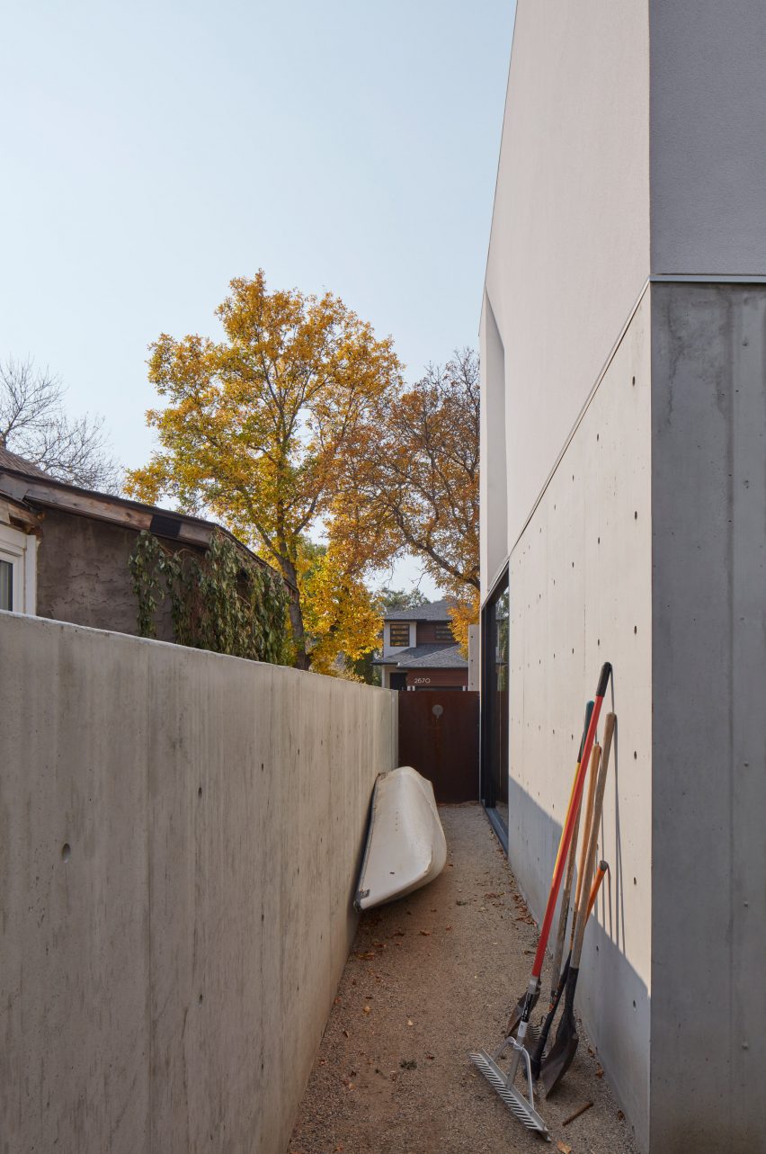 5468796 Architecture