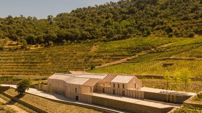 Quinta de Adorigo Winery by Atelier Sérgio Rebelo