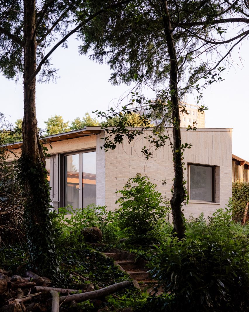 House on Rue de Clermont by A.TM