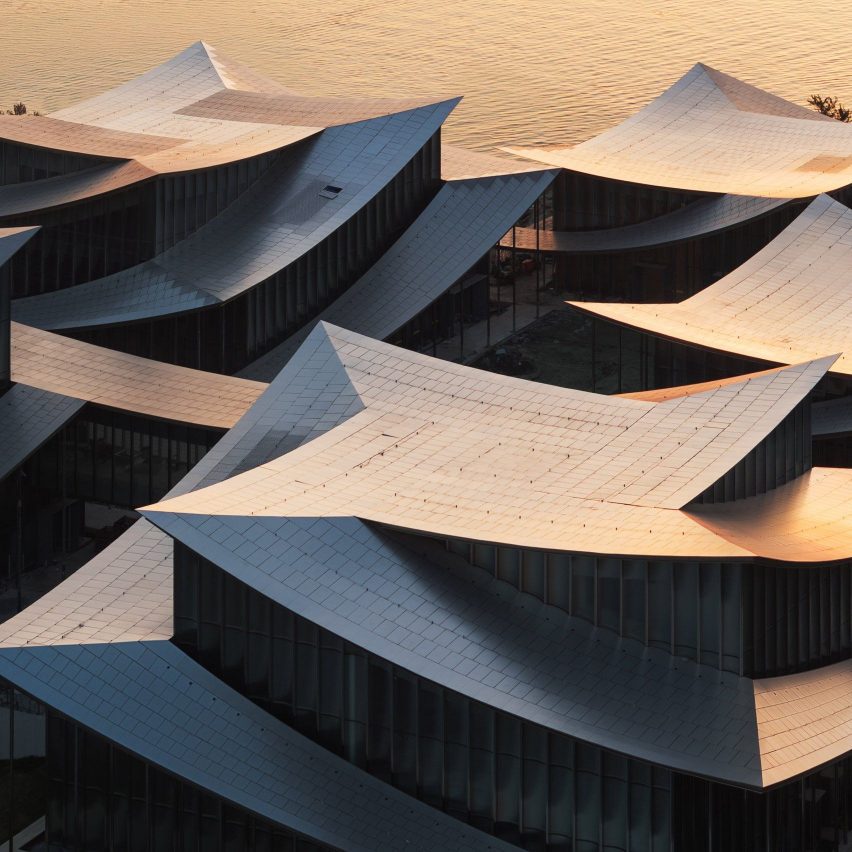 Meandering roof of museum in China