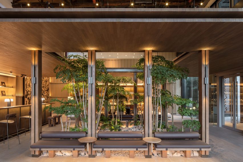 Jiangnan House Yangzhou Guangling by BLUE Architecture Studio and the Urban Architecture Lab at Southeast University