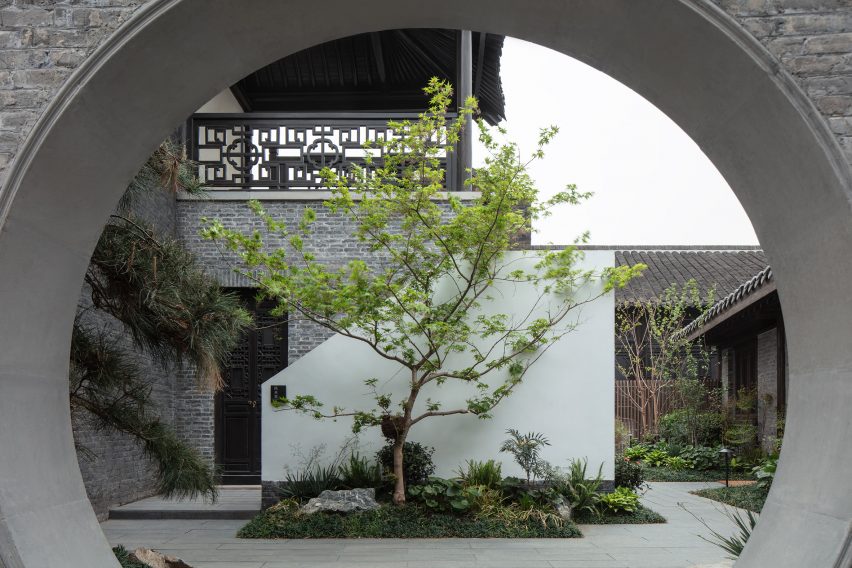 Jiangnan House Yangzhou Guangling by BLUE Architecture Studio and the Urban Architecture Lab at Southeast University