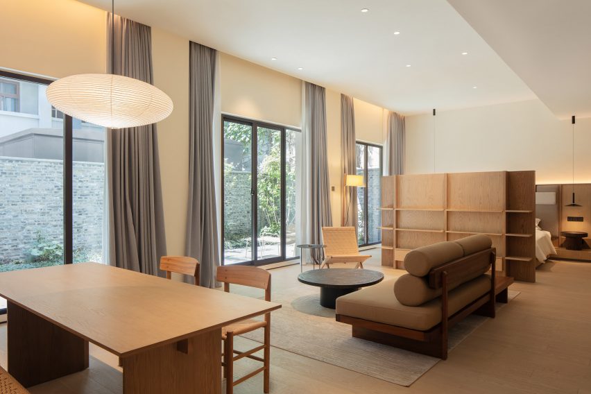 Jiangnan House Yangzhou Guangling by BLUE Architecture Studio and the Urban Architecture Lab at Southeast University