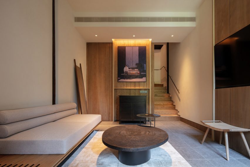 Jiangnan House Yangzhou Guangling by BLUE Architecture Studio and the Urban Architecture Lab at Southeast University