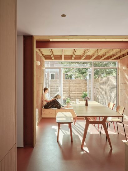 London home extension by THISS Studio