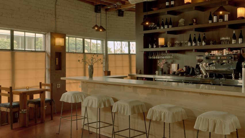 Cafe Tondo by Mouthwash Studio and Aunt Studio