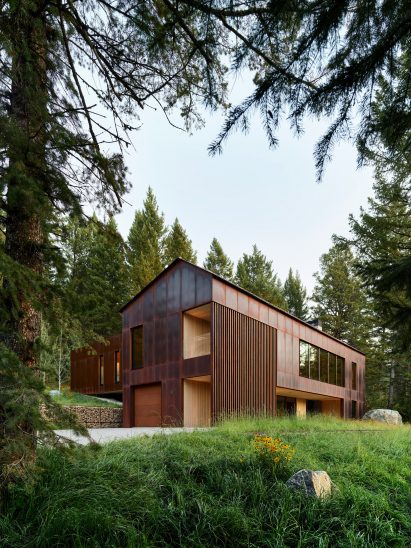Weathering steel house in Wyoming by CLB