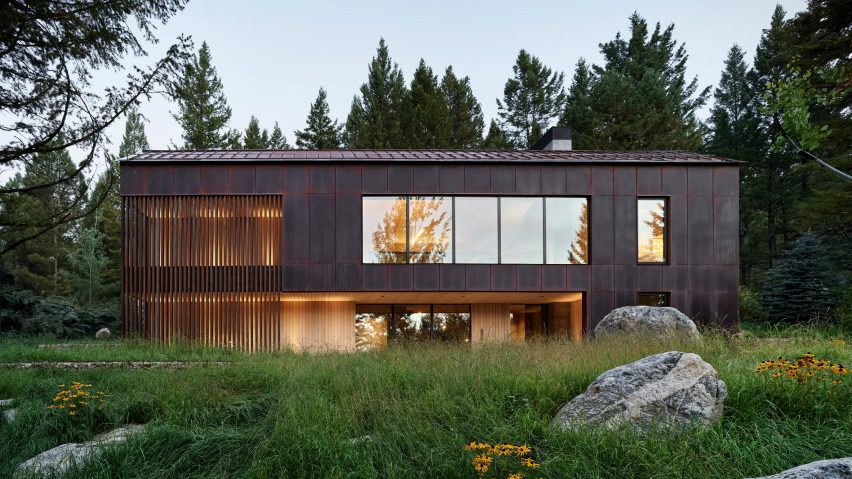 Weathering steel house CLB
