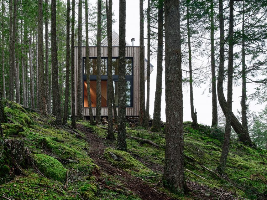 Off-grid cabin in British Columbia