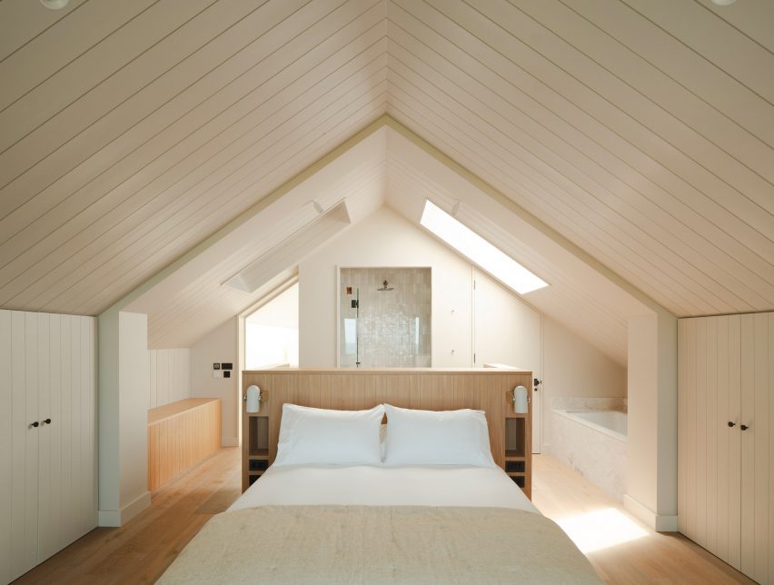 The Cornwall Retreat by De Rosee Sa