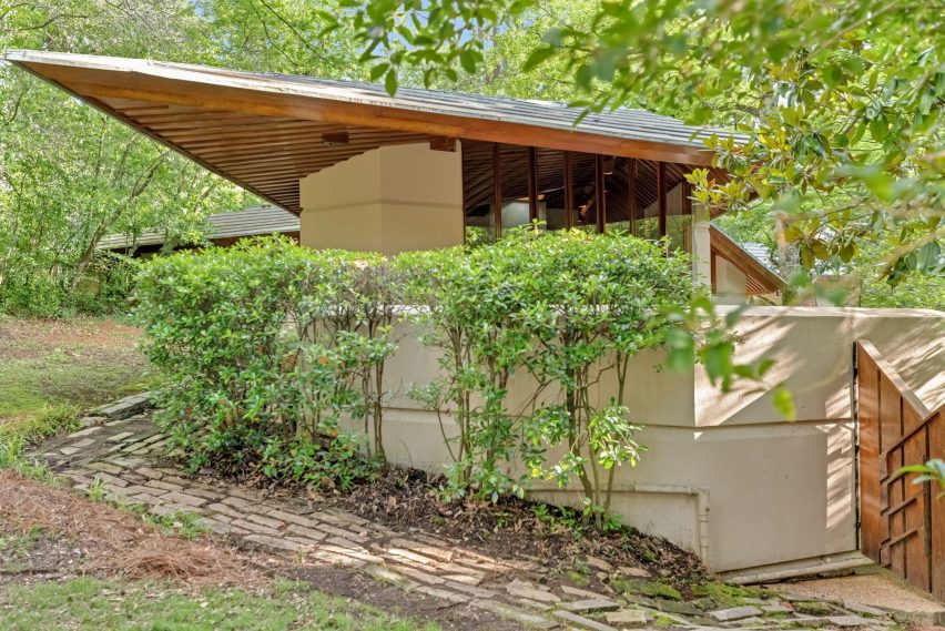 Fountainhead House