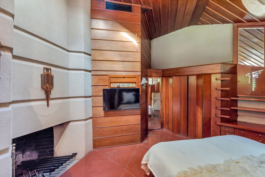 Fountainhead House