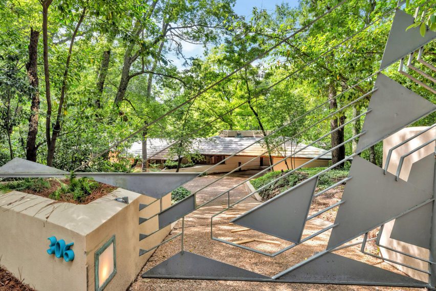 Frank Lloyd Wright house