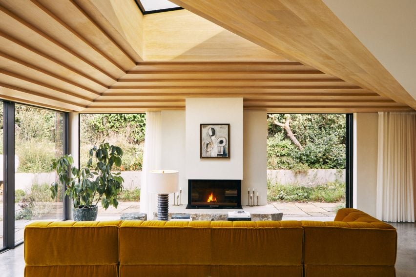Jackson Design Studio adds copper extension to Hops House in West Sussex